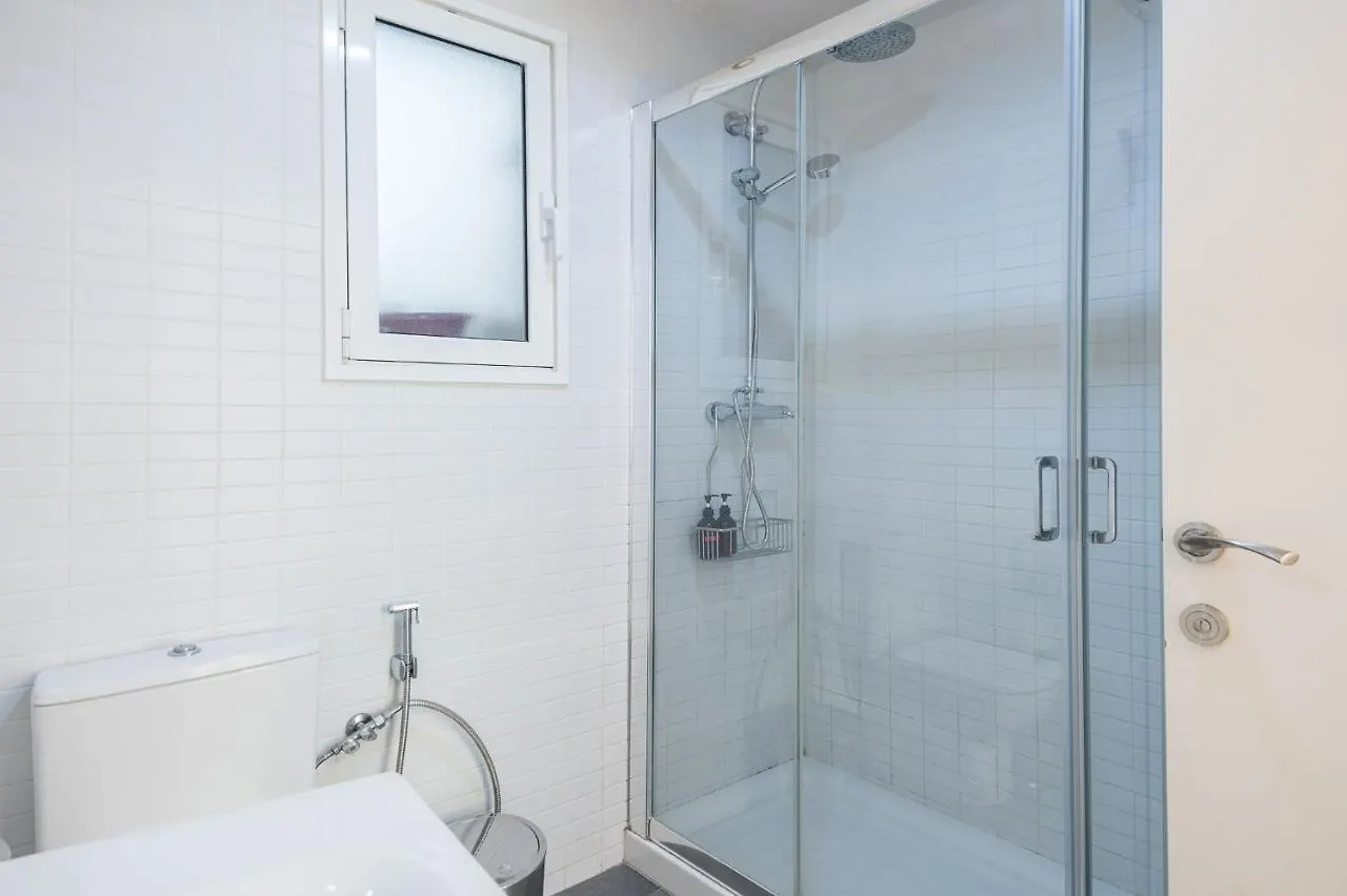 R&B Muntaner Apartment Barcelona Spain